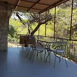 House Ivan Nyaraló